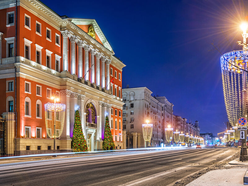 KRAL & KRALİÇE: ST. PETERSBURG & MOSKOVA 5 GECE 6 GÜN TK (LED-VKO)