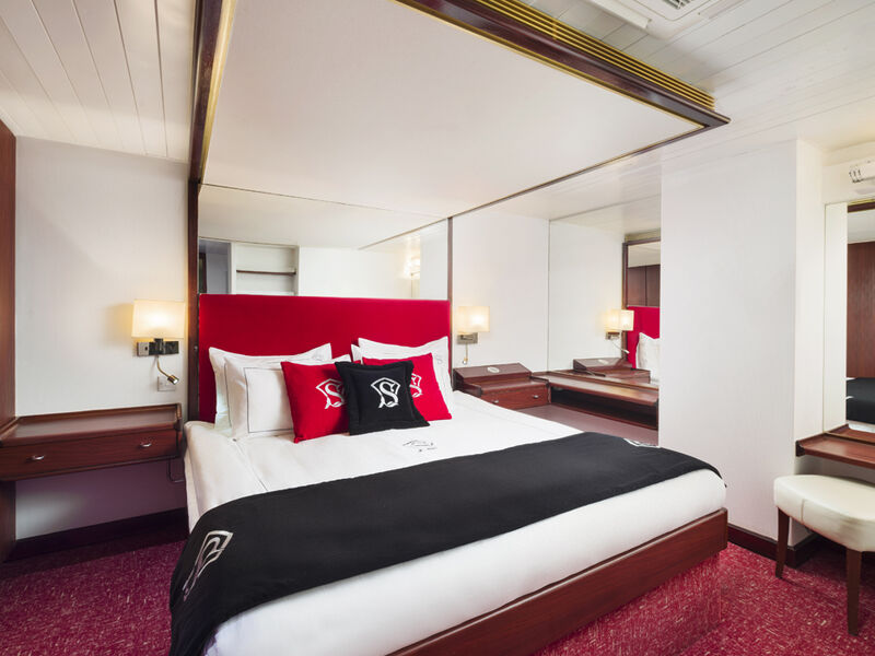   Selectum Blu Cruises  ile Yunan Adaları Turu 4 Gece 5 Gün Kapı Vizeli