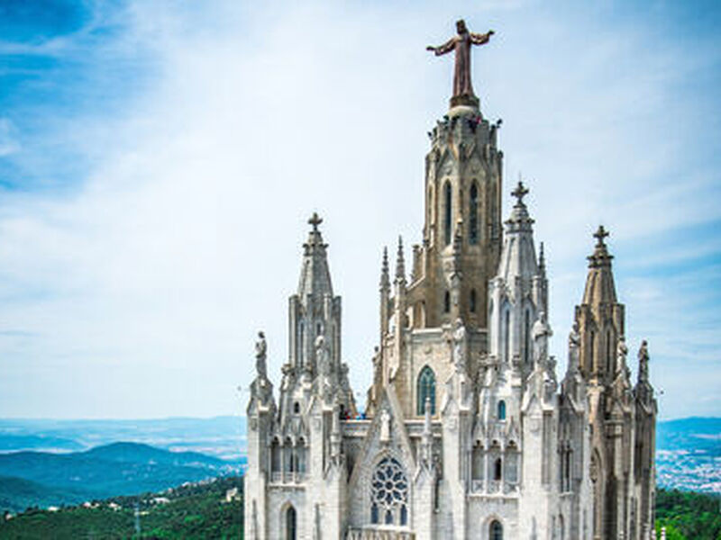 Görkemli İspanya ve Endülüs Şehirleri 7 Gece - THY ile 24 Ocak (Sömestr Özel) (MAD-BCN) AT1327