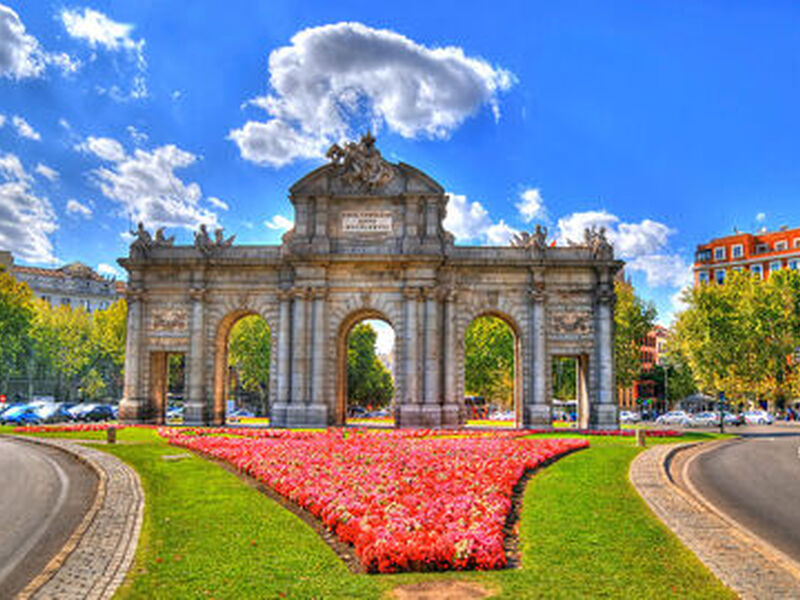 Görkemli İspanya ve Endülüs Şehirleri 7 Gece - THY ile 24 Ocak (Sömestr Özel) (MAD-BCN) AT1327