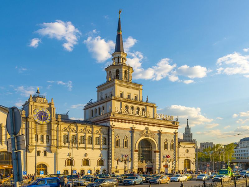 VİZE DAHİL BİR RUSYA MASALI TURU Moskova & St. Petersburg