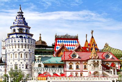 VİZE DAHİL BİR RUSYA MASALI TURU Moskova & St. Petersburg