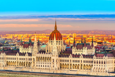 Uçaklı Orta Avrupa Masalı Turu 7 Gece VIE-VIE 2026 Dönemi