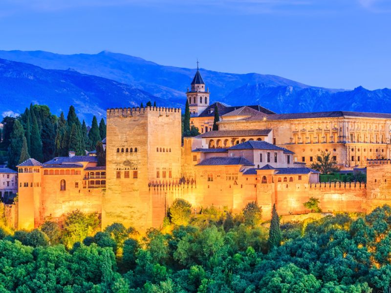 Comfort İspanya & Endülüs Pegasus Hava Yolları ile 7 Gece (MAD-BCN) Ekstra Turlar Dahil 2026