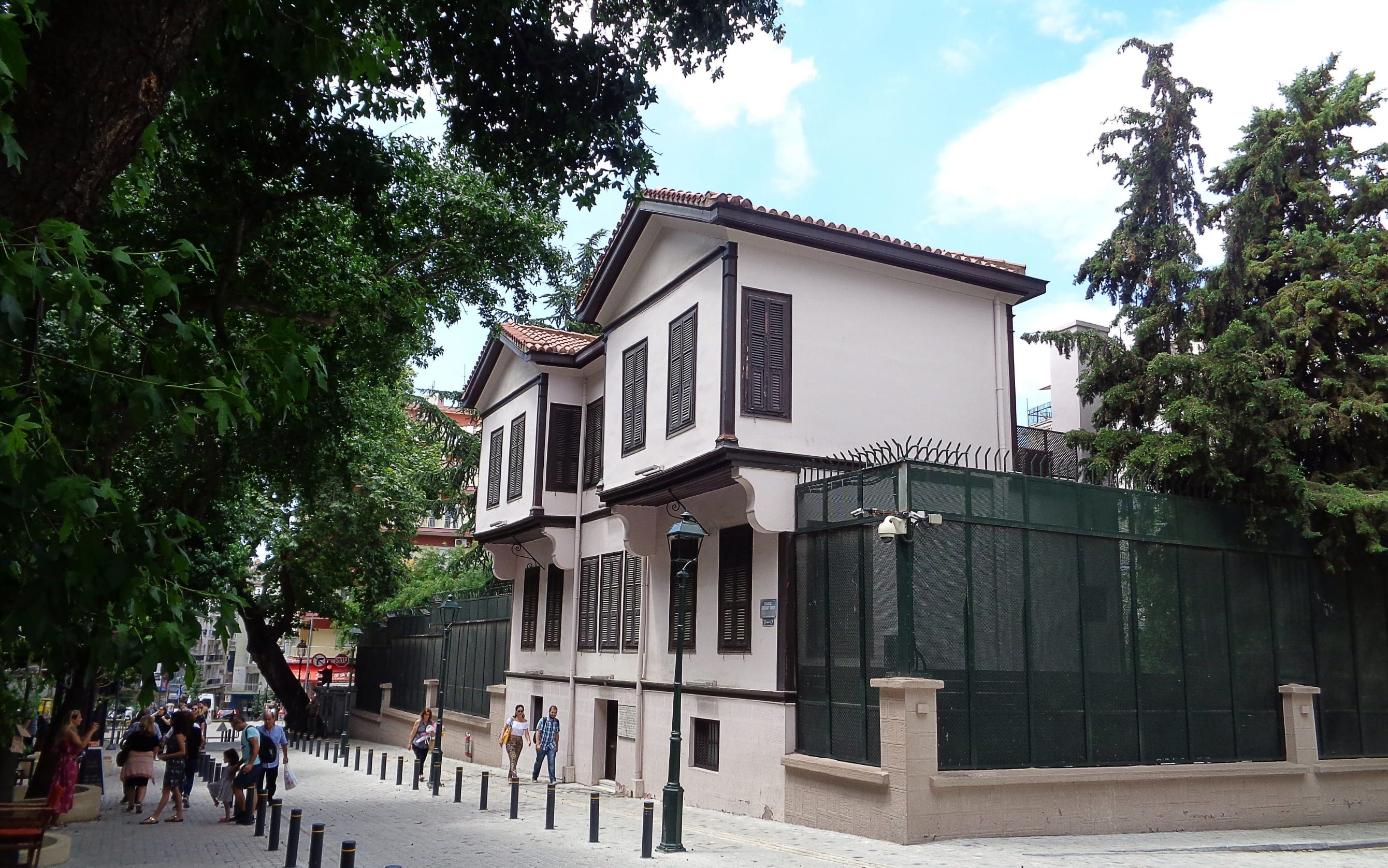 Otobüslü Balkan Rüyası (6 Gece Otel Konaklamalı - Tüm Çevre Gezileri, Ekstra Turlar, Akşam Yemekleri & Balkan Gecesi Dahil) - 2027 Dönemi