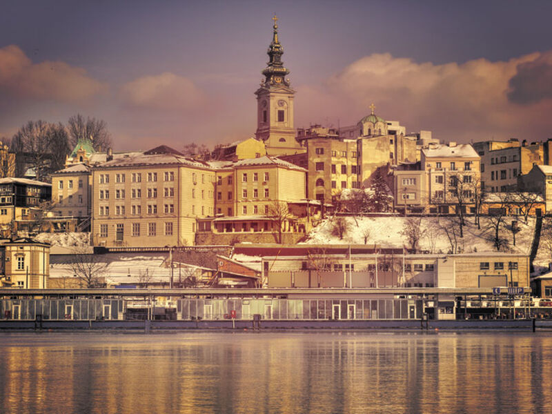 Vizesiz İzmir Hareketli Uçaklı Balkan Masalı Turu (Ekstra Turlar Dahil) 7 Gece BEG-BEG