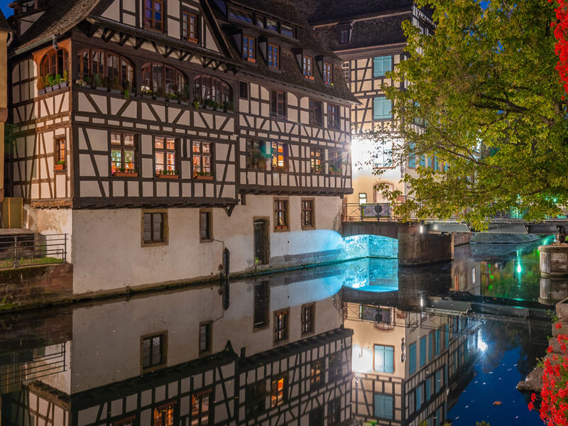 Comfort Alsace Fransa Almanya İsviçre Noel Pazarları Turu Pegasus Hava Yolları ile 3 Gece